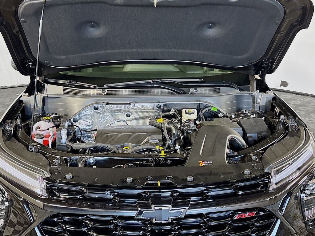 2025 Chevrolet Trax photo 19
