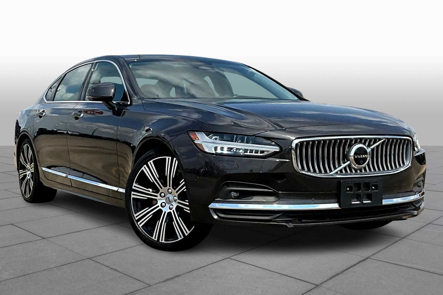 2022 Volvo S90 Inscription photo 2