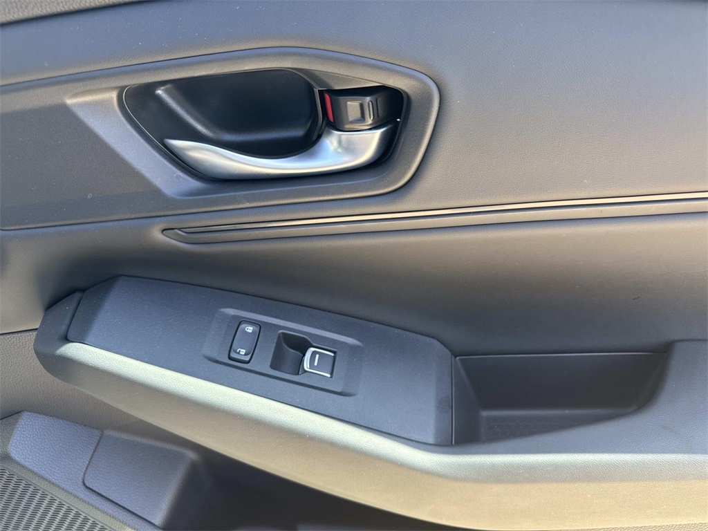 2023 Honda Accord Hybrid EX-L photo 13