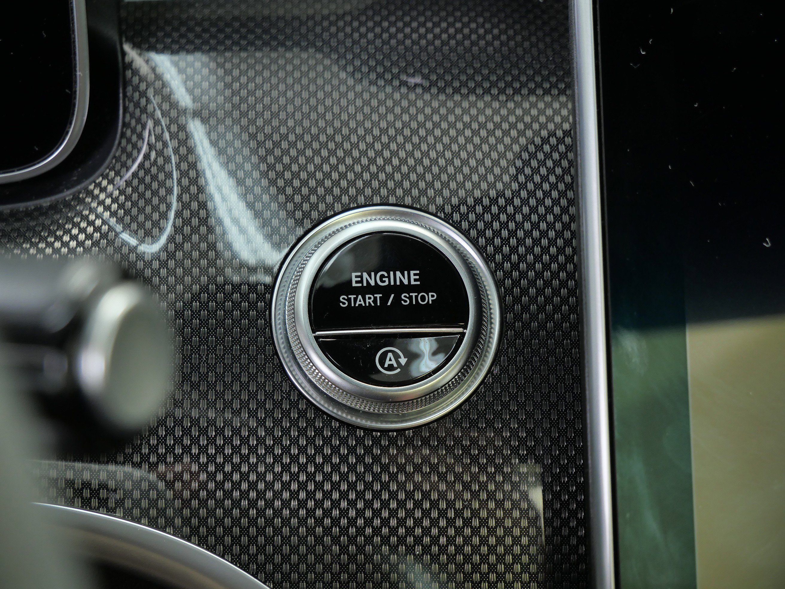 2023 Mercedes Benz C AMG 43 4MATIC photo 25