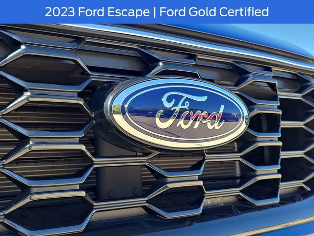 2023 Ford Escape ST-Line photo 28
