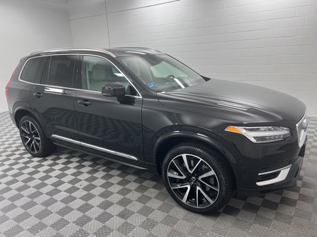 2022 Volvo XC90 Recharge T8 Inscription Expression photo 4