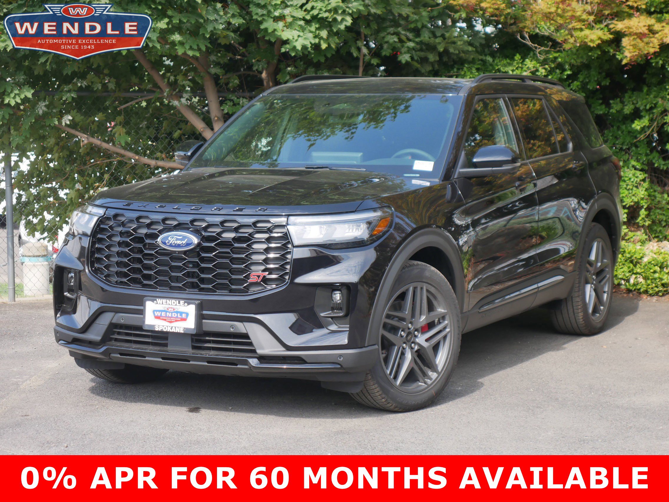 2025 Ford Explorer ST's photo