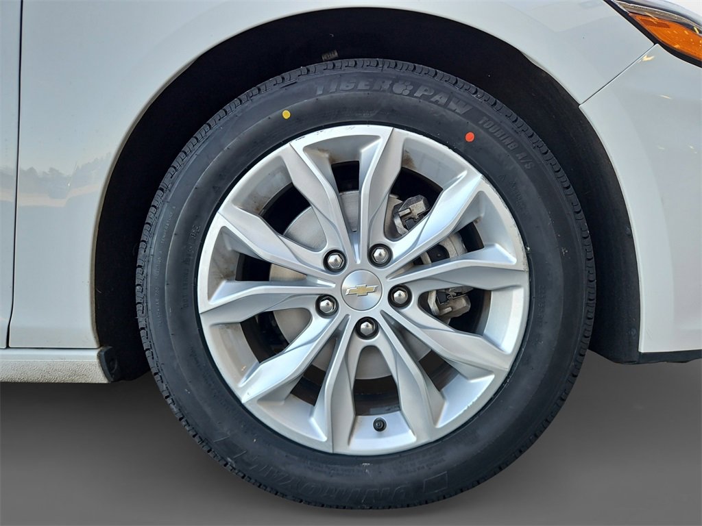 2024 Chevrolet Malibu 1LT photo 16