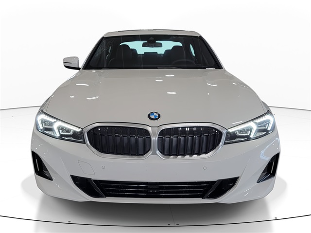 2025 Bmw 330i photo 2