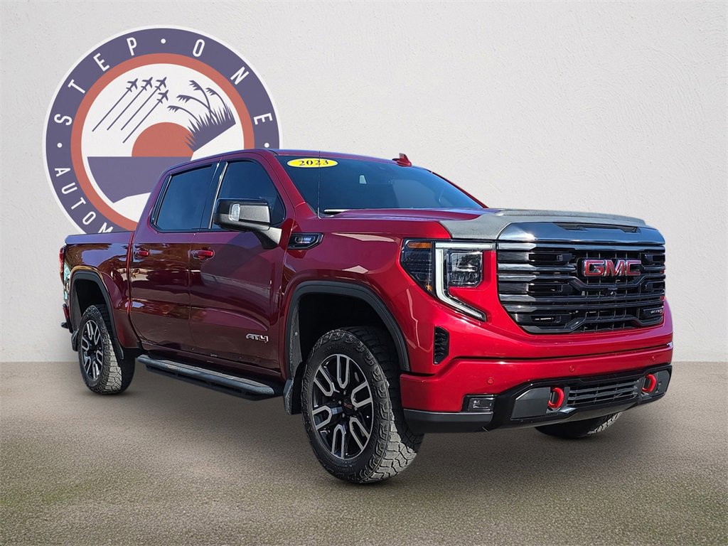 2023 GMC Sierra 1500 AT4's photo