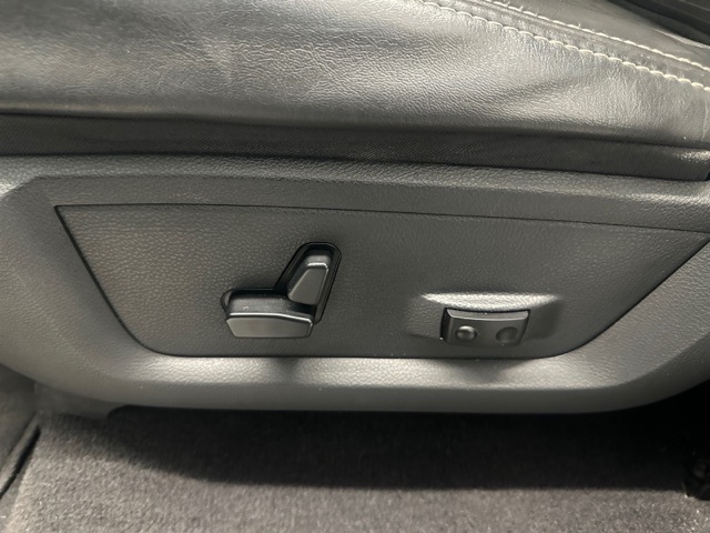 2012 Ram 1500 Sport photo 16
