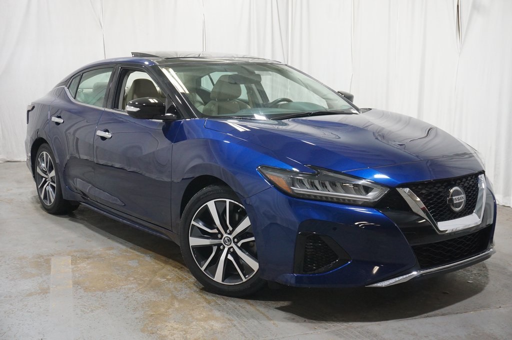 2019 Nissan Maxima SL photo 3