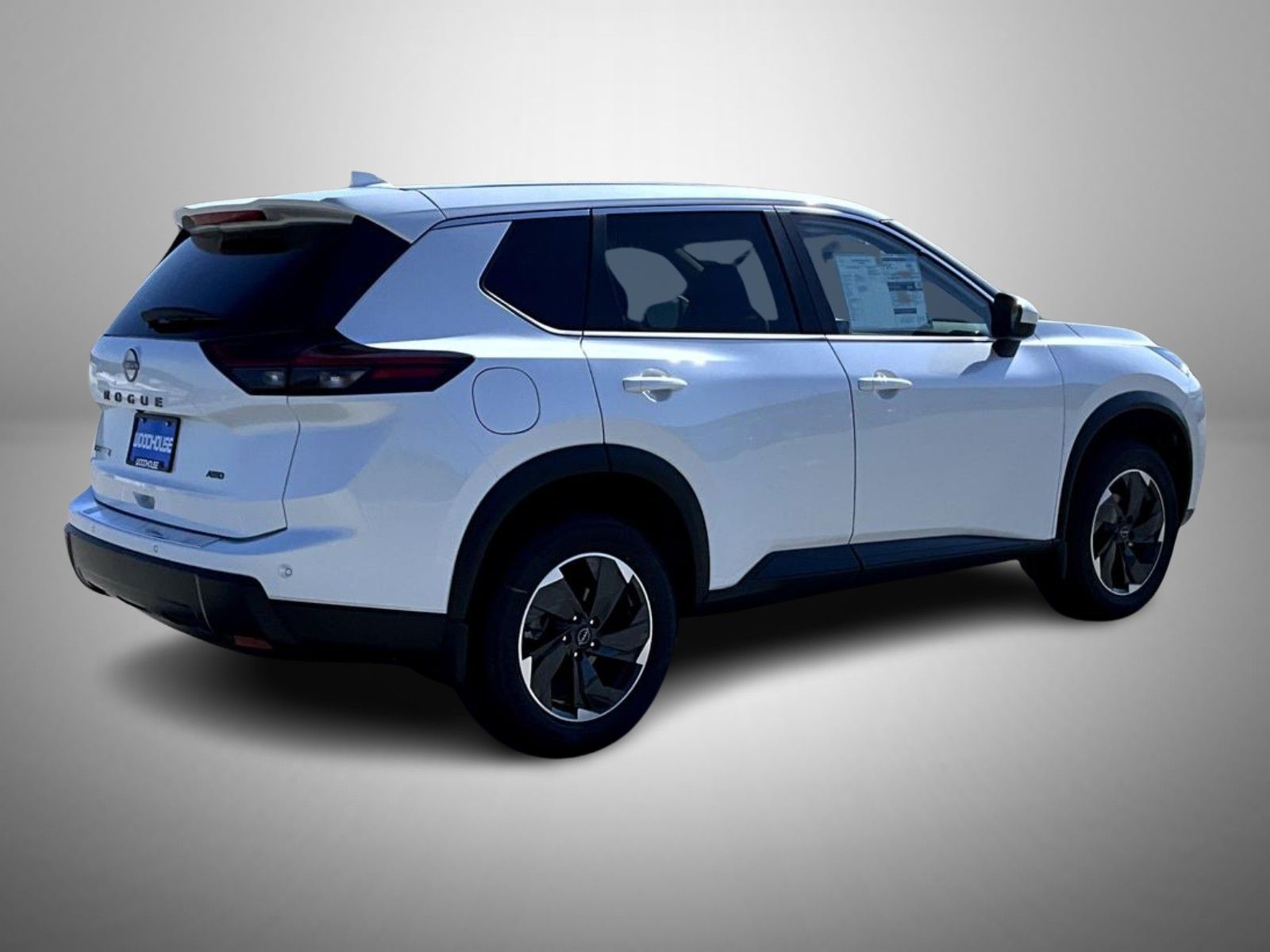 2026 Nissan Rogue SV photo 4