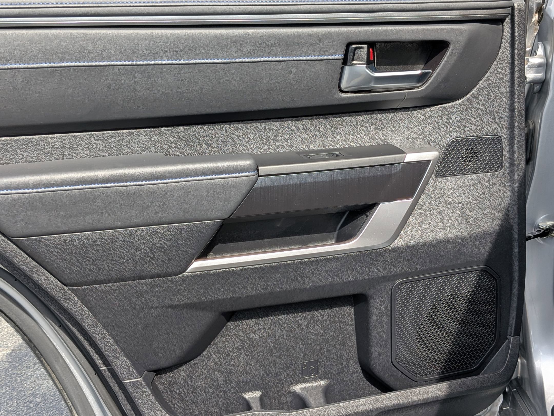 2023 Toyota Sequoia Platinum photo 29