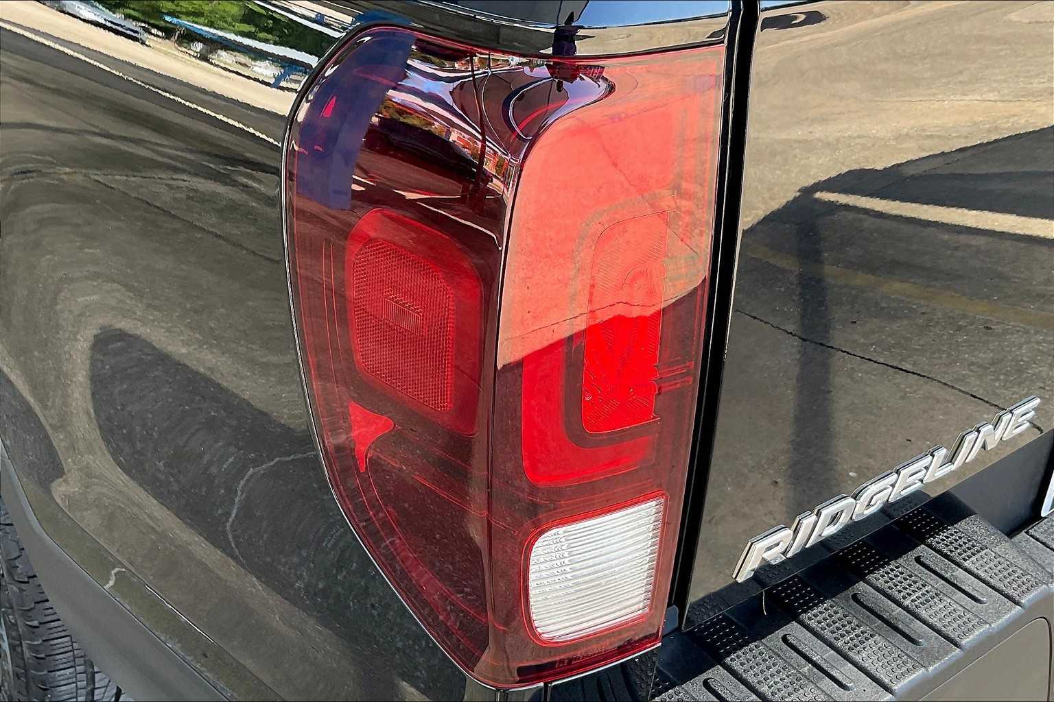 2023 Honda Ridgeline RTL photo 28