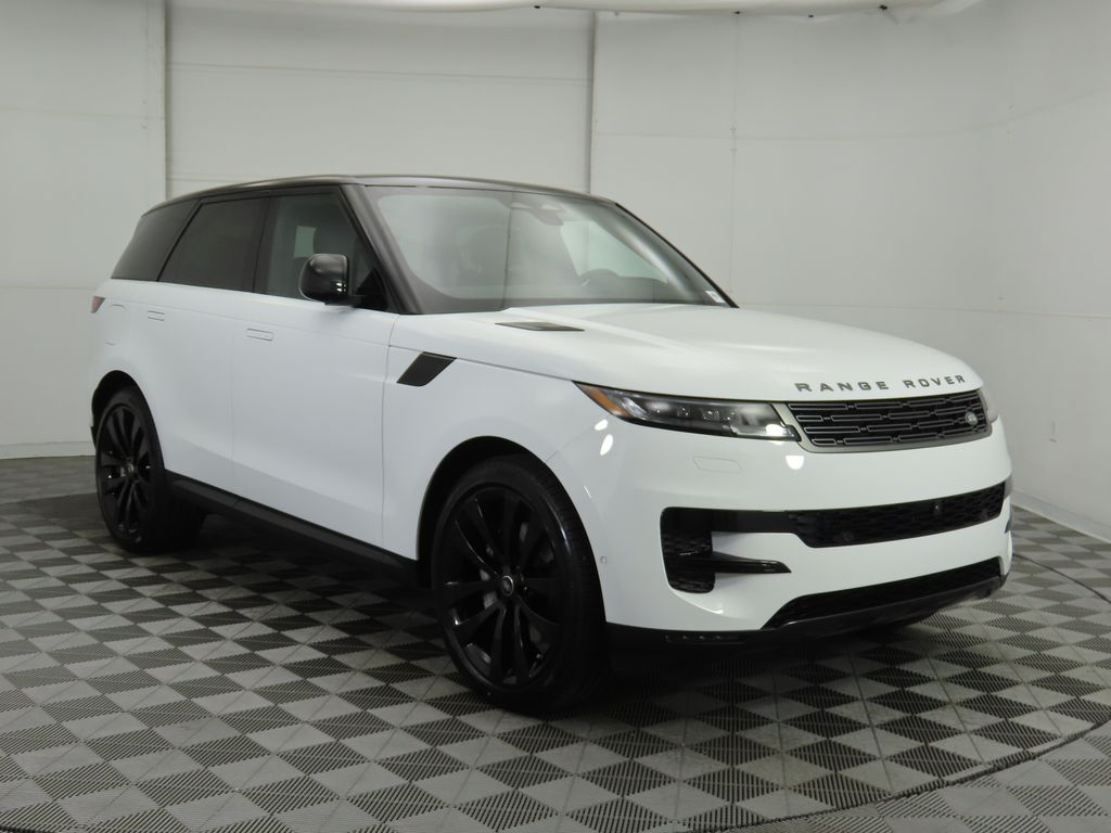 2025 Land Rover Range Rover Sport SE photo 3