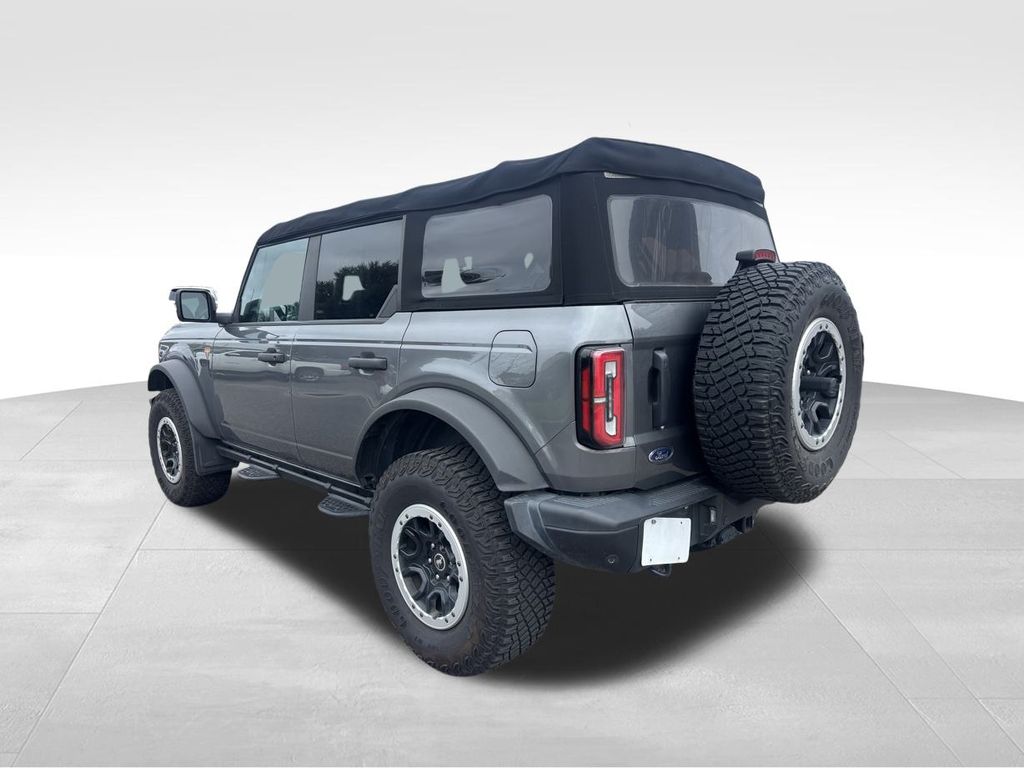 2022 Ford Bronco Badlands photo 4
