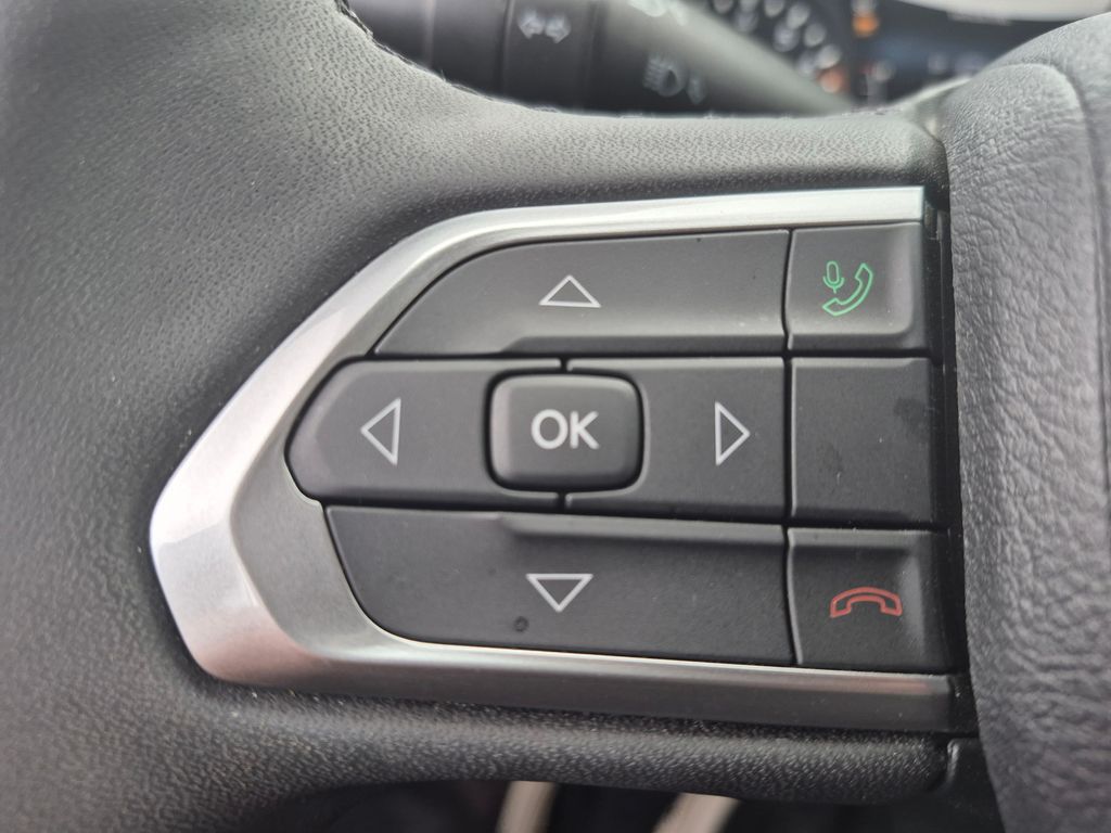 2023 Jeep Compass Limited photo 16