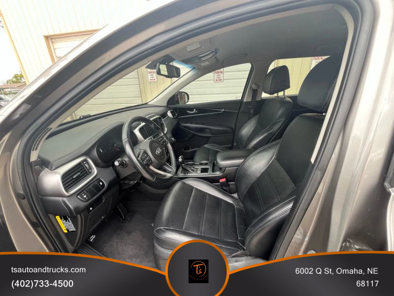 2017 Kia Sorento LX photo 15