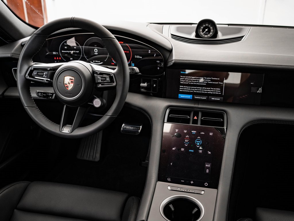 2025 Porsche Taycan 4S photo 6