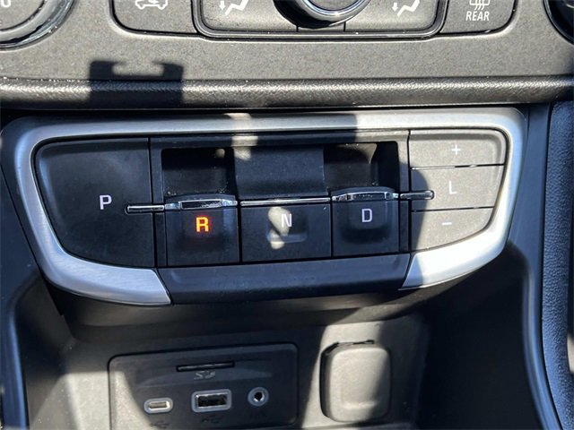 2022 Gmc Terrain SLE photo 23