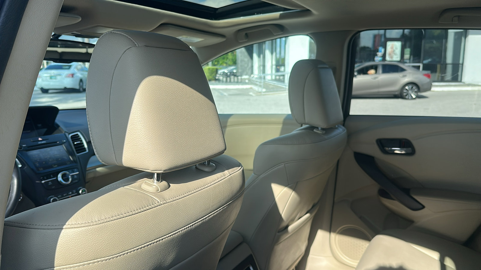 2017 Acura RDX Technology AcuraWatch Plus photo 17
