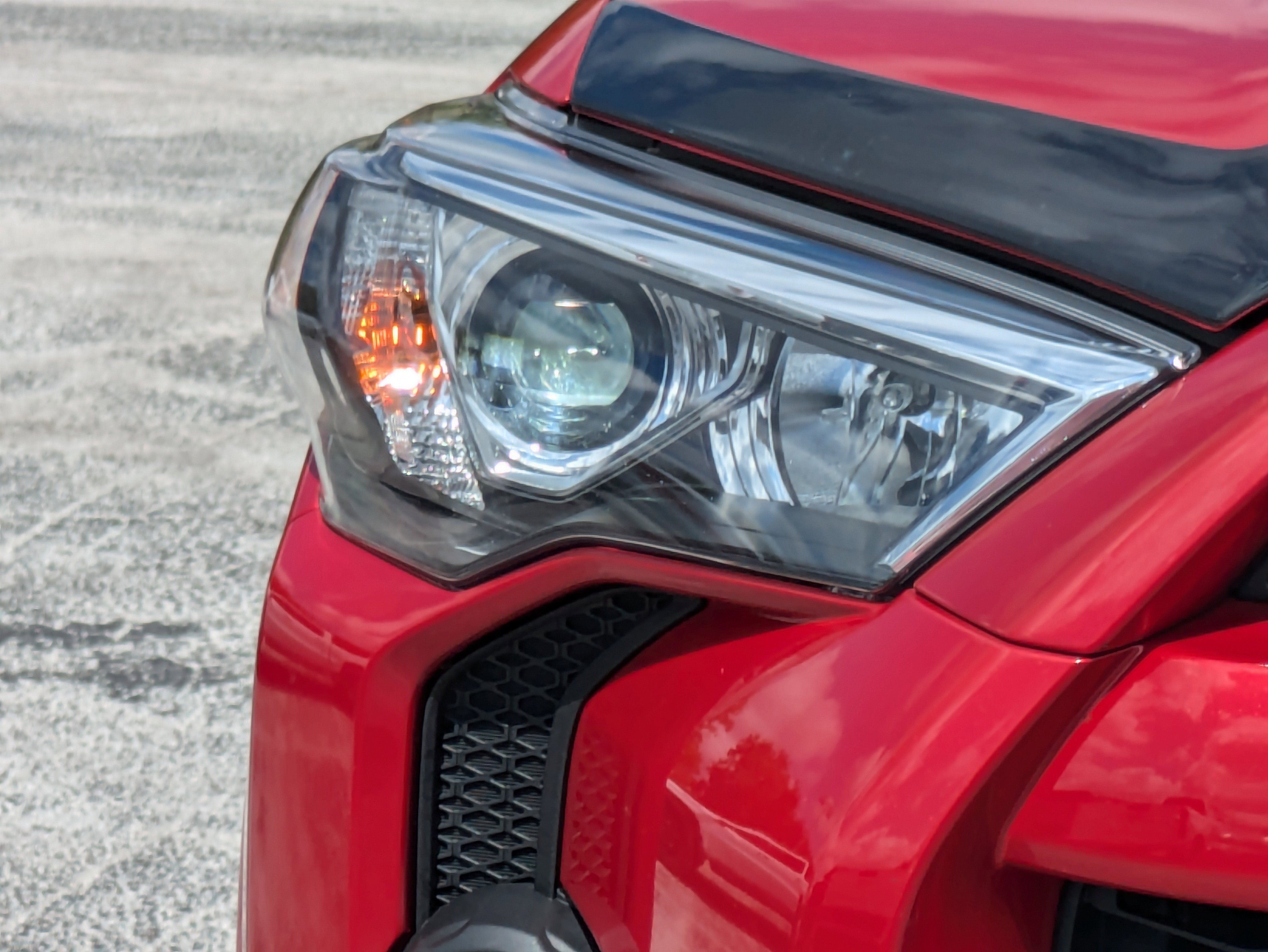 2023 Toyota 4Runner SR5 Premium photo 2