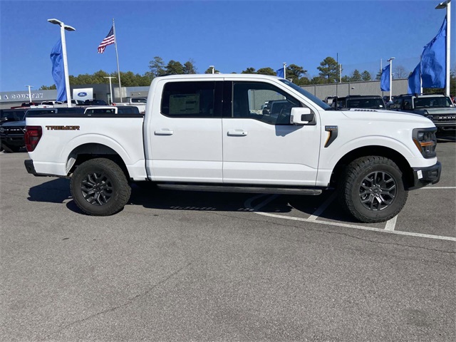 2025 Ford F-150 Tremor photo 2