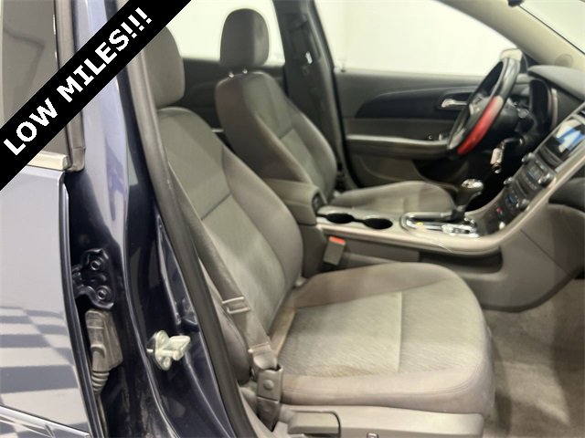 2013 Chevrolet Malibu LS photo 19