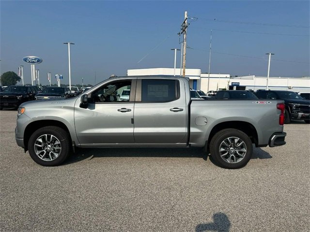 2026 Chevrolet Silverado 1500 RST photo 2