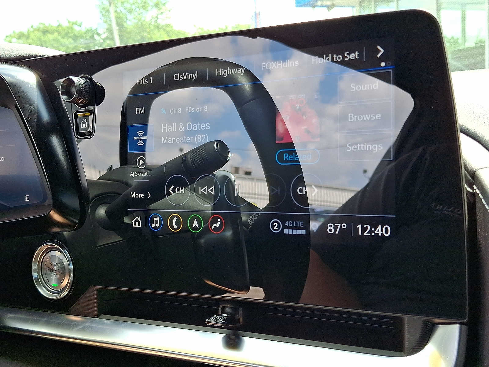 2022 Chevrolet Corvette Stingray 2LT photo 14