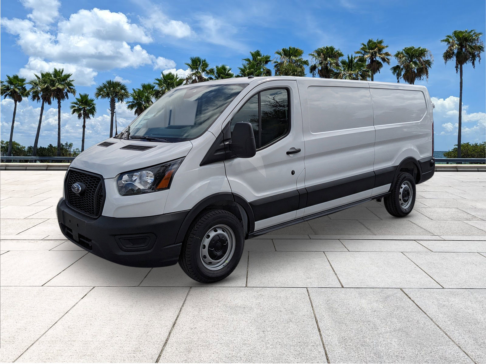 2025 Ford Transit Cargo Van photo 4