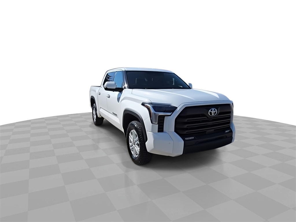 2023 Toyota Tundra SR5 photo 2
