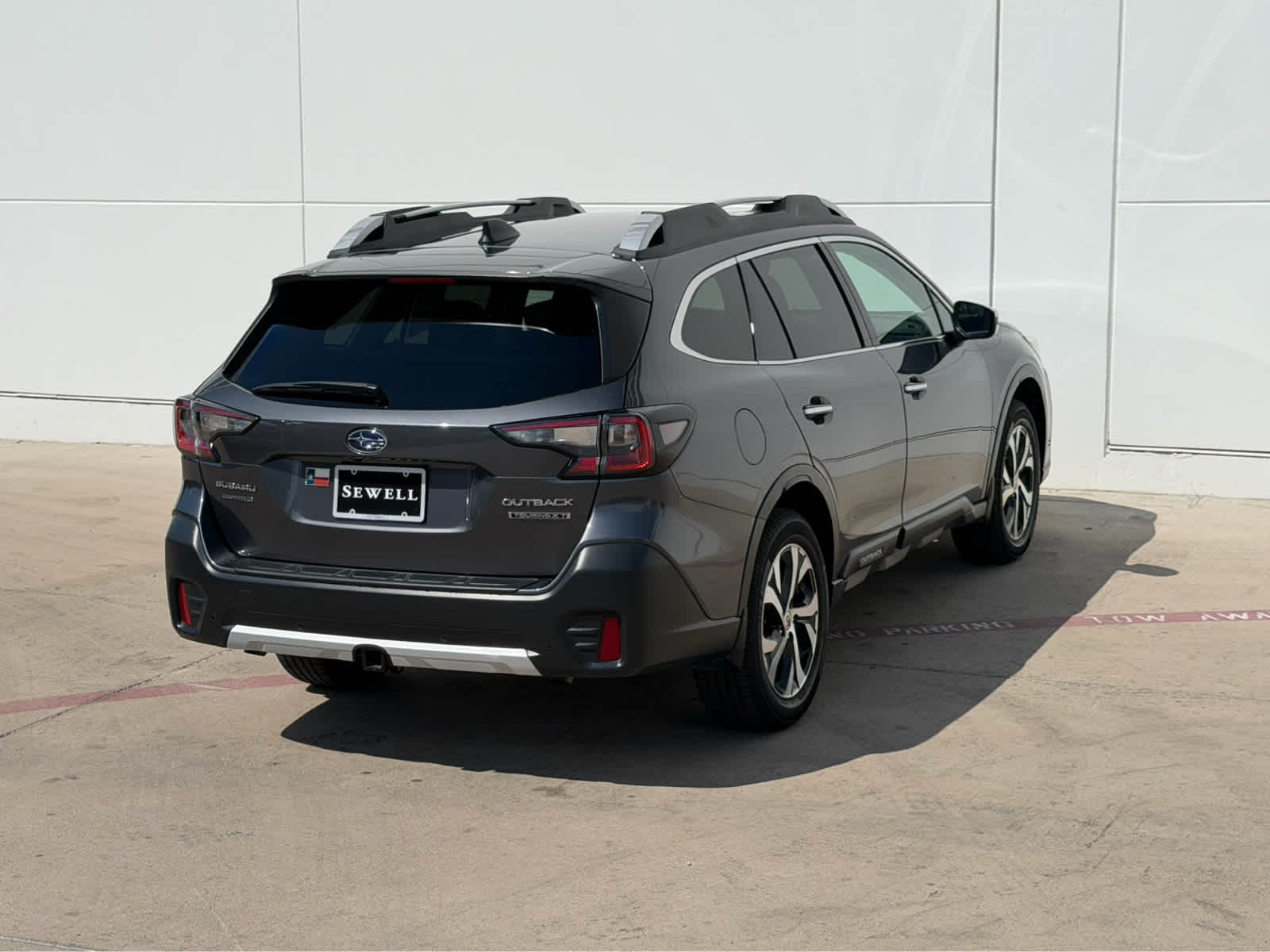 2022 Subaru Outback Touring XT photo 4