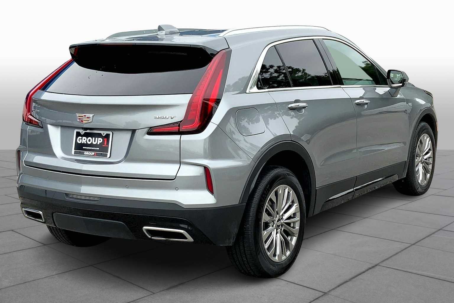 2024 Cadillac XT4 Premium Luxury photo 11