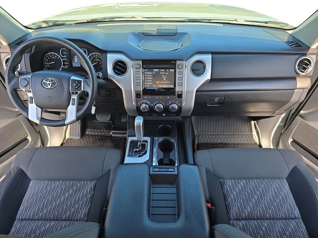 2019 Toyota Tundra SR5 Grade photo 9
