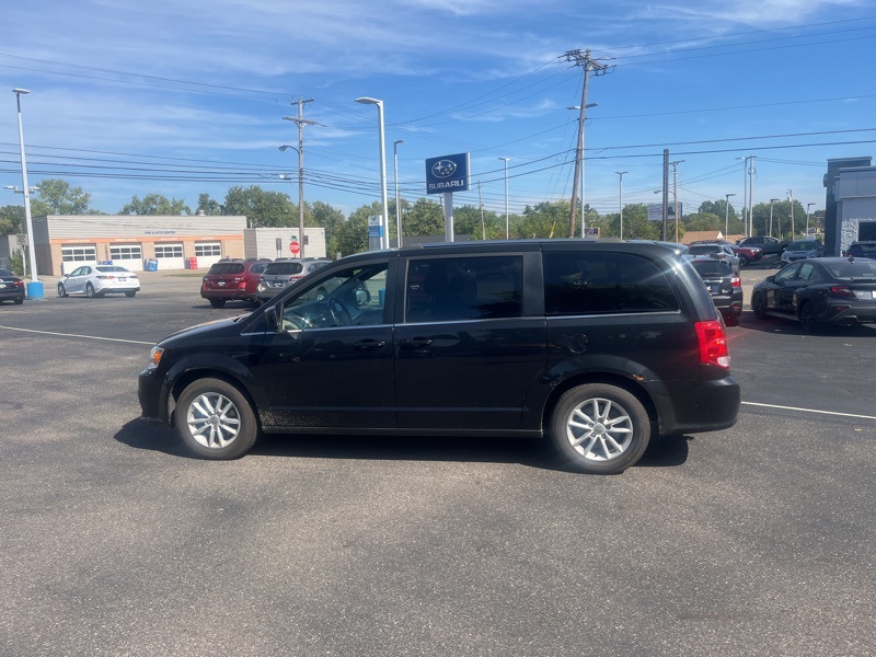 2019 Dodge Grand Caravan SXT photo 3