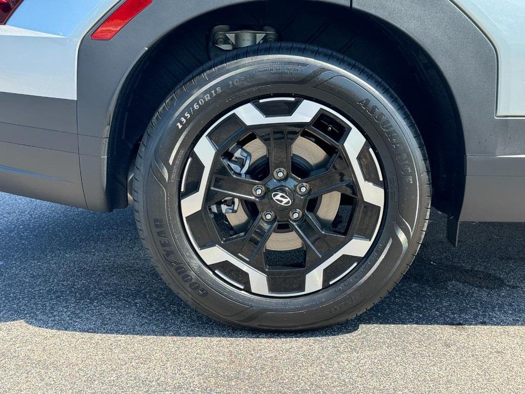 2025 Hyundai Santa Fe SE photo 4
