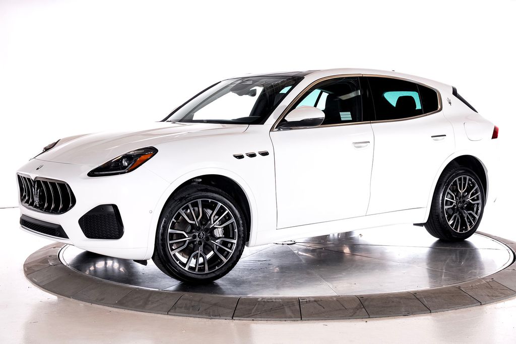 2025 Maserati Grecale Base's photo