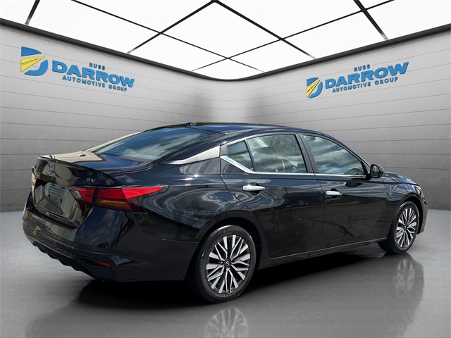 2023 Nissan Altima 2.5 SV photo 5
