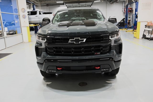 2026 Chevrolet Silverado 1500 LT Trail Boss photo 2