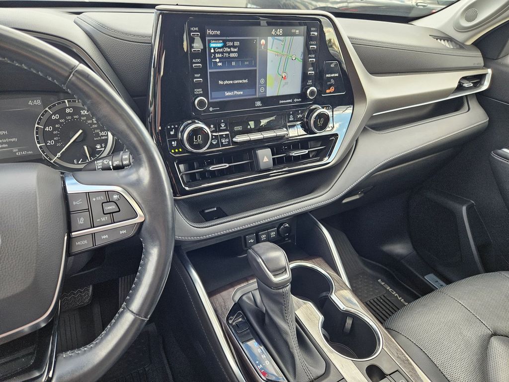 2021 Toyota Highlander Limited photo 18