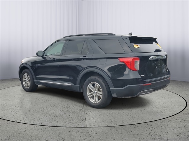 2022 Ford Explorer XLT photo 3