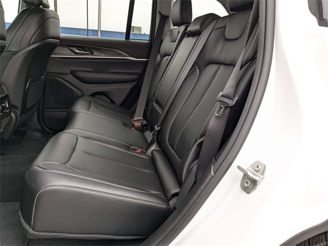 2023 Jeep Grand Cherokee Limited photo 15