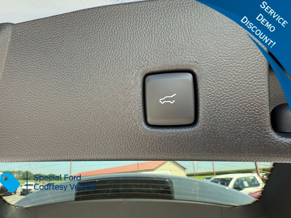 2025 Ford Escape Active photo 26
