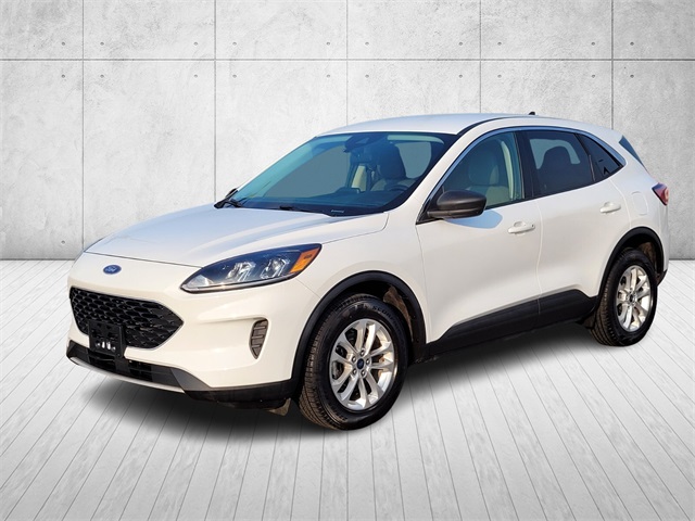 2022 Ford Escape SE photo 2