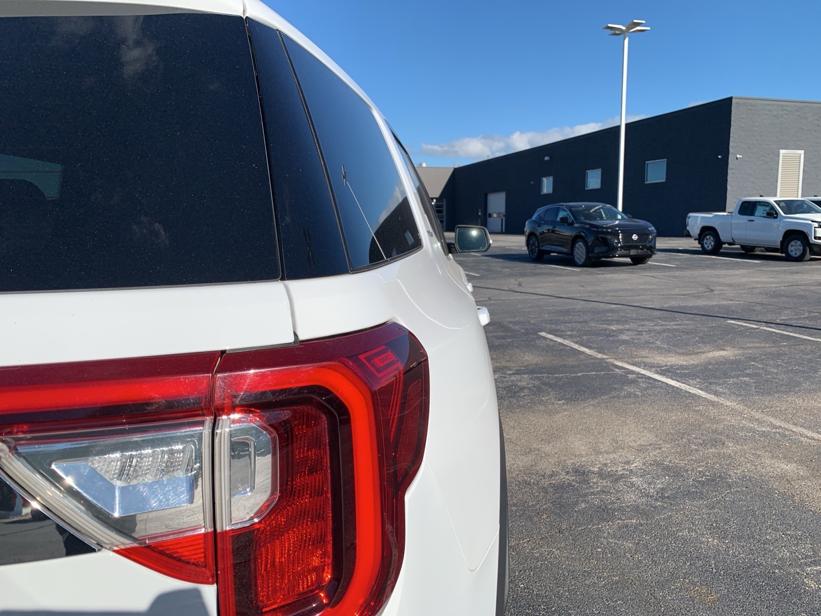 2023 Gmc Acadia SL photo 3