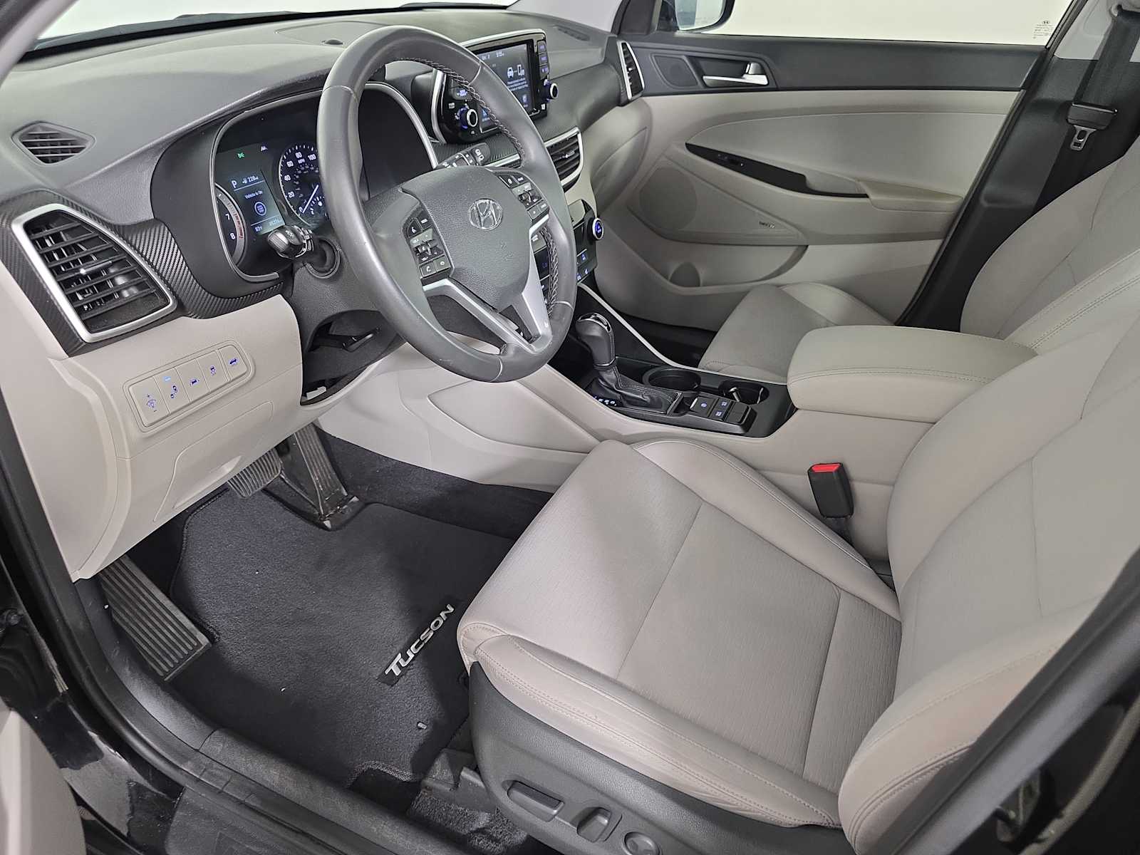 2020 Hyundai Tucson Sport photo 5