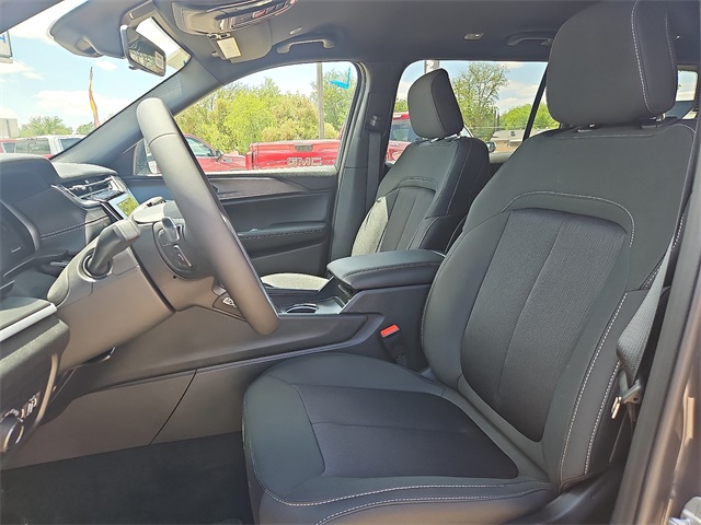 2025 Jeep Grand Cherokee Laredo photo 15