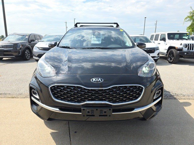 2022 Kia Sportage EX photo 2
