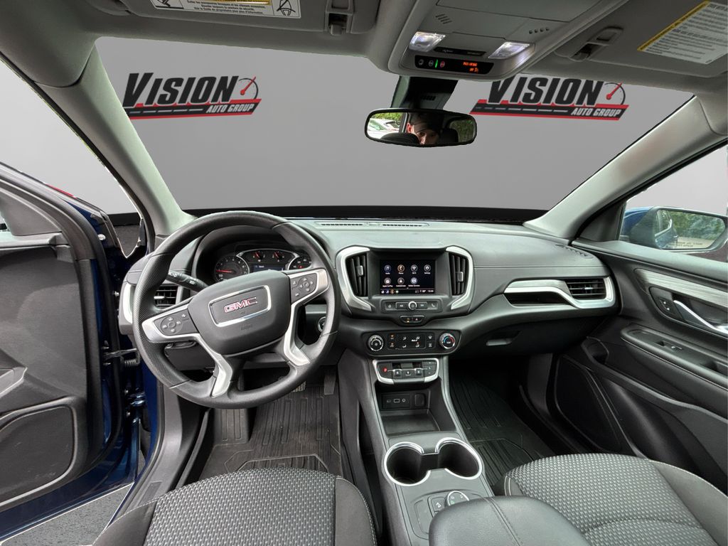 2022 Gmc Terrain SLE photo 22