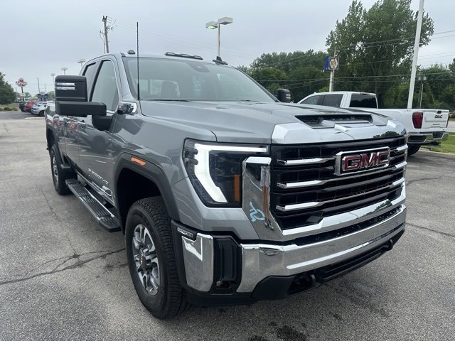 2025 Gmc Sierra 2500 HD SLE photo 4