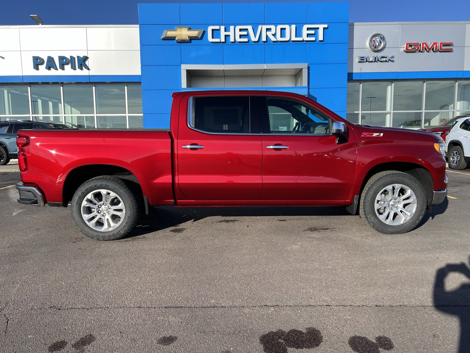 2026 Chevrolet Silverado 1500 LTZ's photo