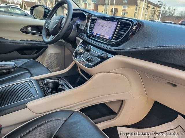 2024 CHRYSLER PACIFICA - Image 21